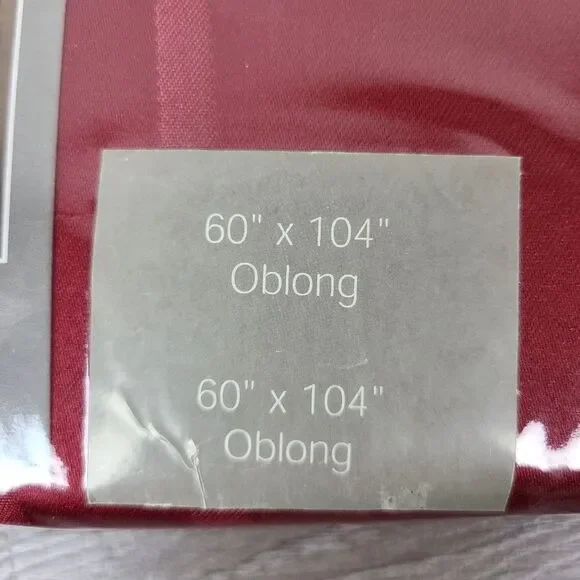 CHAGALL Spillproof Rectangular Tablecloth in  Rio Red - Picture 5 of 12